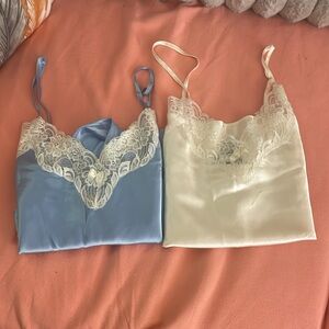 NEW , 2 , Morgan Taylor Vintage 2  beautiful lingerie  slips  Blue White💙💕